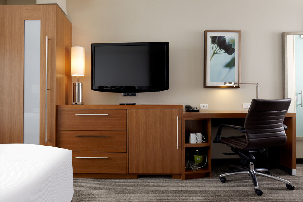 Hyatt Place Dulles Airport North 3* Sterling