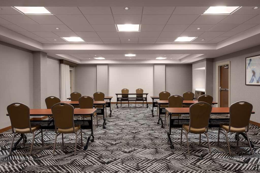 Hyatt Place Dulles Airport North Hotel Sterling